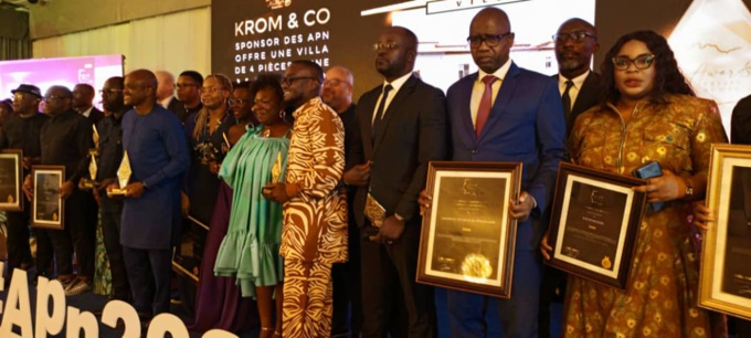 3ème édition des Awards du numérique/ Life Tv et linfodrome sur le toit de la presse numérique 3ème édition des Awards du numérique/ Life Tv et linfodrome sur le toit de la presse numérique