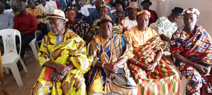 Yakassé-Attobrou/ La cité du tarot sous le joug des orpailleurs clandestins/ Les populations expriment leur ras le bol. Yakassé-Attobrou/ La cité du tarot sous le joug des orpailleurs clandestins/ Les populations expriment leur ras le bol.