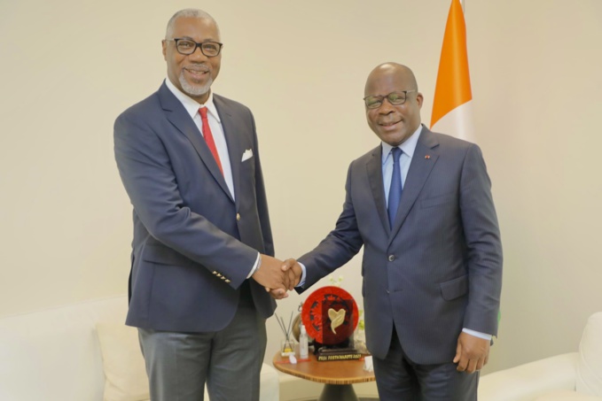 Dr Lucien Manga et le Ministre Pierre Dimba Dr Lucien Manga et le Ministre Pierre Dimba