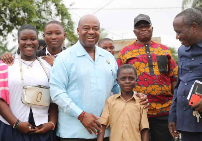 Le député de Daoukro a promis des prises en charge aux élèves Le député de Daoukro a promis des prises en charge aux élèves