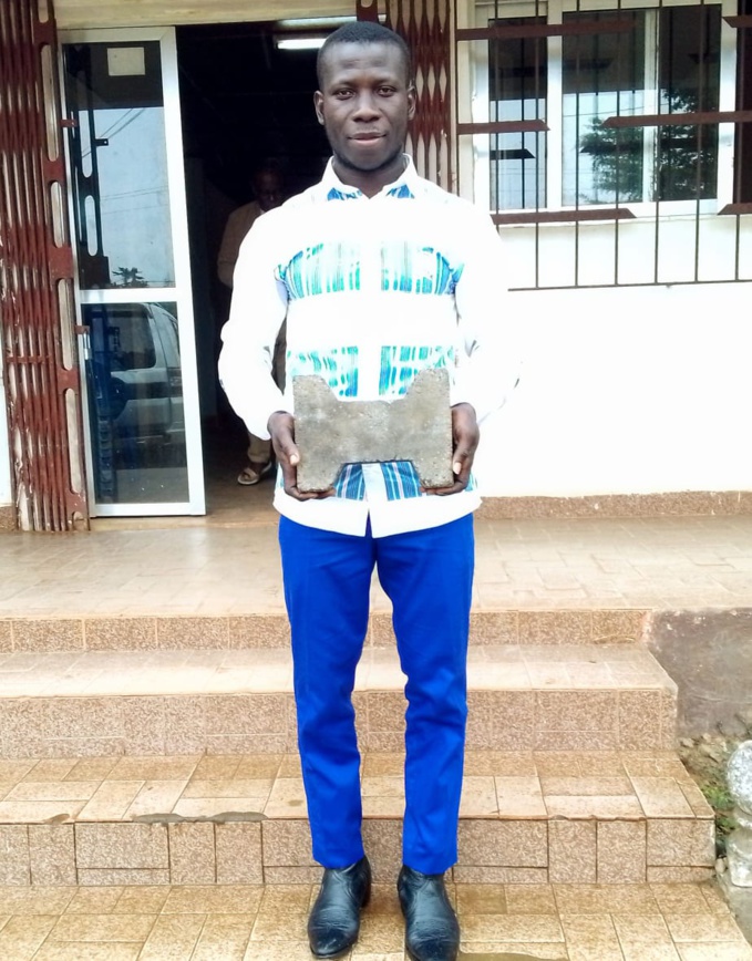 Lutte contre l'insalubrité/Un jeune entrepreneur recycle les déchets plastique et ménagers. Ce qu'il envisage de réaliser. Lutte contre l'insalubrité/Un jeune entrepreneur recycle les déchets plastique et ménagers. Ce qu'il envisage de réaliser.