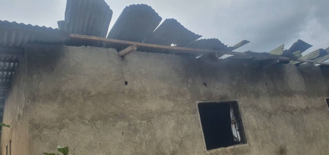 Le domicile du vieillard, mis à sac Le domicile du vieillard, mis à sac