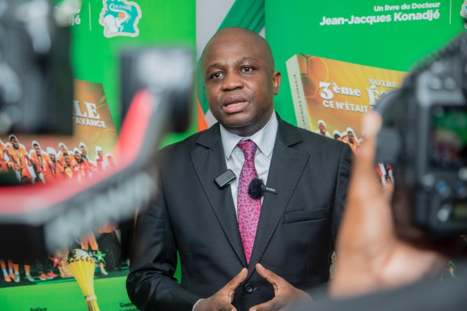 Dédicace : Notre 3e étoile, ce n’était pas gagné d’avance, Dr Konadjé poursuit son aventure avec les Éléphants Dédicace : Notre 3e étoile, ce n’était pas gagné d’avance, Dr Konadjé poursuit son aventure avec les Éléphants