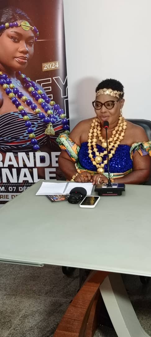 Mme Mahilé Christiane, présidente et initiatrice du concours Miss tabouret Mme Mahilé Christiane, présidente et initiatrice du concours Miss tabouret
