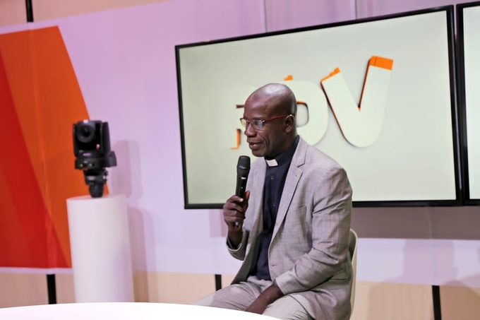 Drame/ Un révérend pasteur tué dans un accident de la route en pleins préparatifs du centenaire de l'église Drame/ Un révérend pasteur tué dans un accident de la route en pleins préparatifs du centenaire de l'église