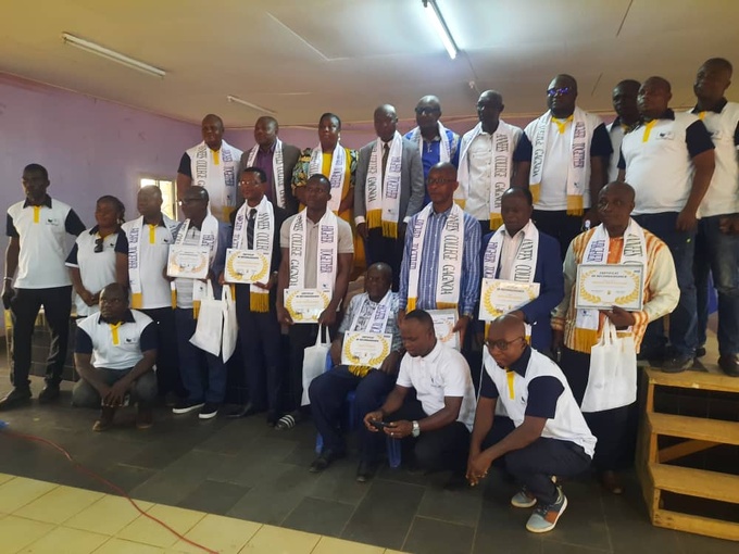 Gagnoa/Une Ong offre du matériel didactique et des produits de nettoyage aux lycées 1 et 2 Gagnoa/Une Ong offre du matériel didactique et des produits de nettoyage aux lycées 1 et 2