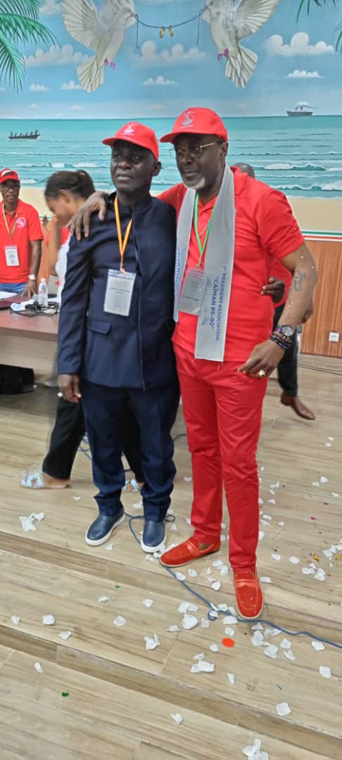 Retrouvailles/ Les anciens "Caïmans" du lycée classique d'Abidjan créent leur association. Retrouvailles/ Les anciens "Caïmans" du lycée classique d'Abidjan créent leur association.