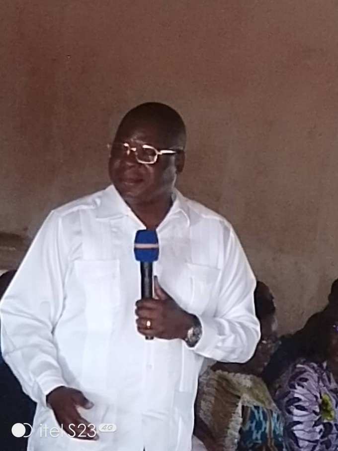 Bangolo/Décès du chef du canton Zagna/ Le ministre  Amédée Kouakou apporte sa compassion au peuple Wê .