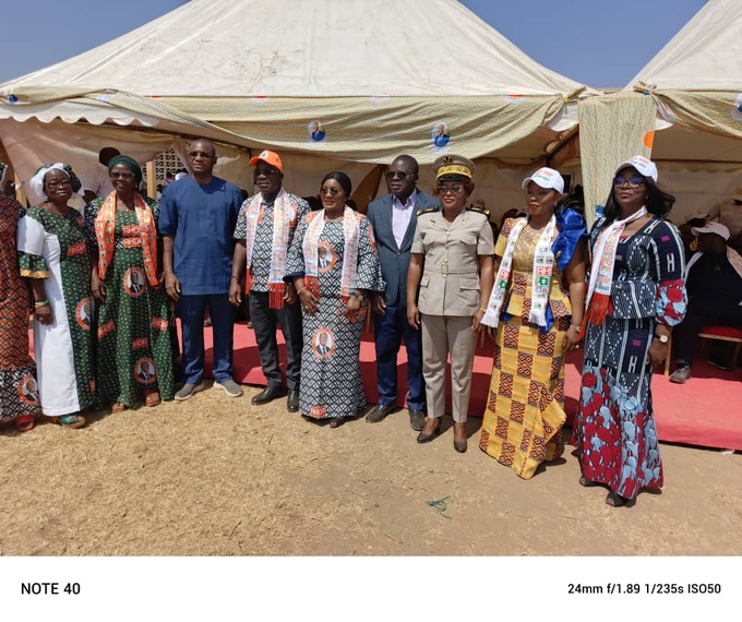 Le Rhdp déploie son artillerie à Bodokro et à Botro/ Ce que Assahoré Jacques et Amédée Kouakou demandent aux peuples Goly et Satiklan. Le Rhdp déploie son artillerie à Bodokro et à Botro/ Ce que Assahoré Jacques et Amédée Kouakou demandent aux peuples Goly et Satiklan.