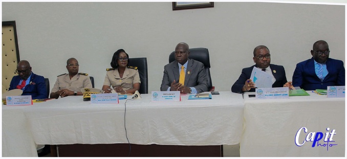 Dabou/ 1ère session du Conseil régional des Grands Ponts/ Des conseillers de l'opposition brillent par leur absence Dabou/ 1ère session du Conseil régional des Grands Ponts/ Des conseillers de l'opposition brillent par leur absence