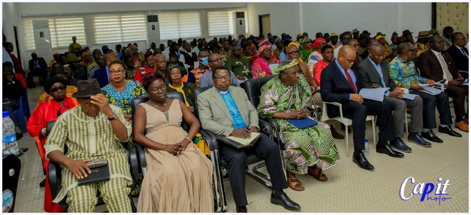 Dabou/ 1ère session du Conseil régional des Grands Ponts/ Des conseillers de l'opposition brillent par leur absence Dabou/ 1ère session du Conseil régional des Grands Ponts/ Des conseillers de l'opposition brillent par leur absence