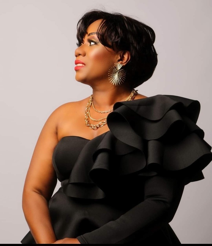 Izly : une voix vibrante de la musique afro-caribéenne Izly : une voix vibrante de la musique afro-caribéenne