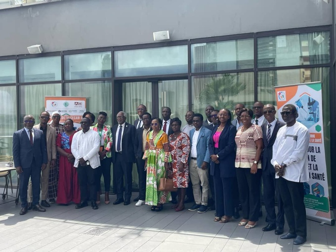 Le projet CECaBI II : Un pas vers l'amélioration des pratiques de recherche clinique en Côte d'Ivoire Le projet CECaBI II : Un pas vers l'amélioration des pratiques de recherche clinique en Côte d'Ivoire