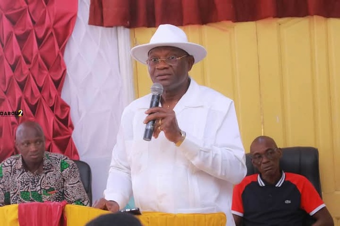 Dabou/ Élections apaisées Le ministre Metch Silas met la jeunesse du Leboutou en mission. Dabou/ Élections apaisées Le ministre Metch Silas met la jeunesse du Leboutou en mission.