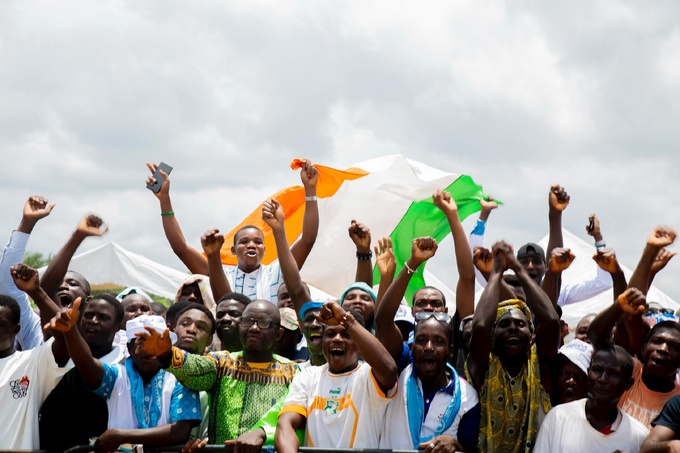 Ppa-ci/Fête de la Renaissance à Dabou/ Gbagbo lance un ultimatum à la Céi/" Nous donnons encore 2 semaines à cette Céi boîteuse "  Ppa-ci/Fête de la Renaissance à Dabou/ Gbagbo lance un ultimatum à la Céi/" Nous donnons encore 2 semaines à cette Céi boîteuse "