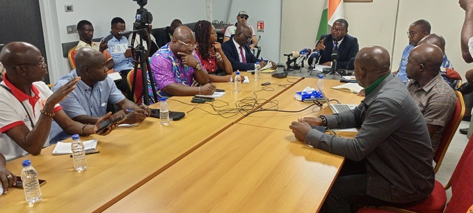 Accident tragique du mardi 27 mai sur la voie expresse de Yopougon-Adjamé/ Le DG des transports fait des précisions. Le sort réservé au conducteur du camion. Accident tragique du mardi 27 mai sur la voie expresse de Yopougon-Adjamé/ Le DG des transports fait des précisions. Le sort réservé au conducteur du camion.