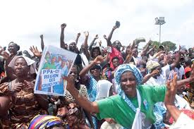 Meeting du Ppa-Ci à Port Bouët/ Gbagbo ouvre "le front". Meeting du Ppa-Ci à Port Bouët/ Gbagbo ouvre "le front".