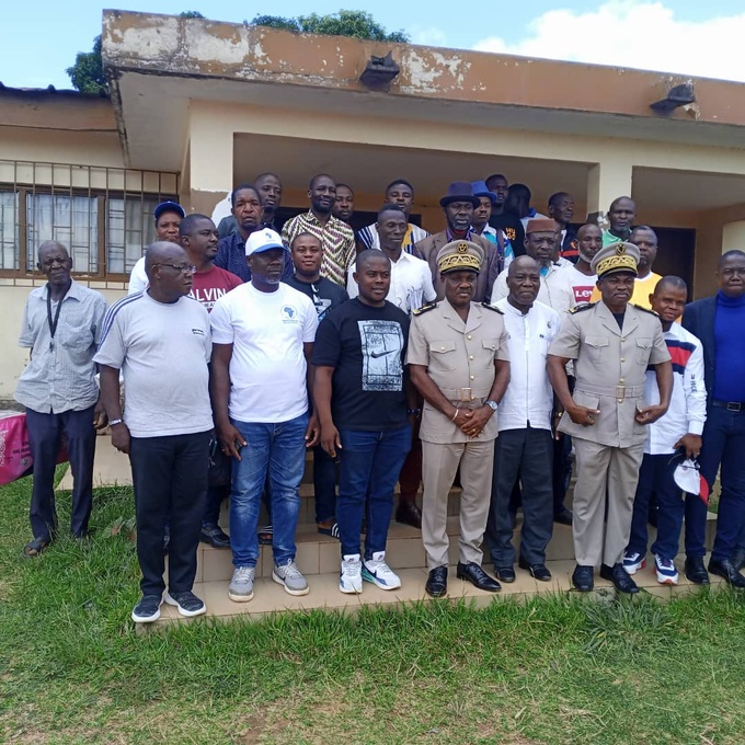 Elections présidentielles/ Les dozos indésirables à Bangolo. Elections présidentielles/ Les dozos indésirables à Bangolo.
