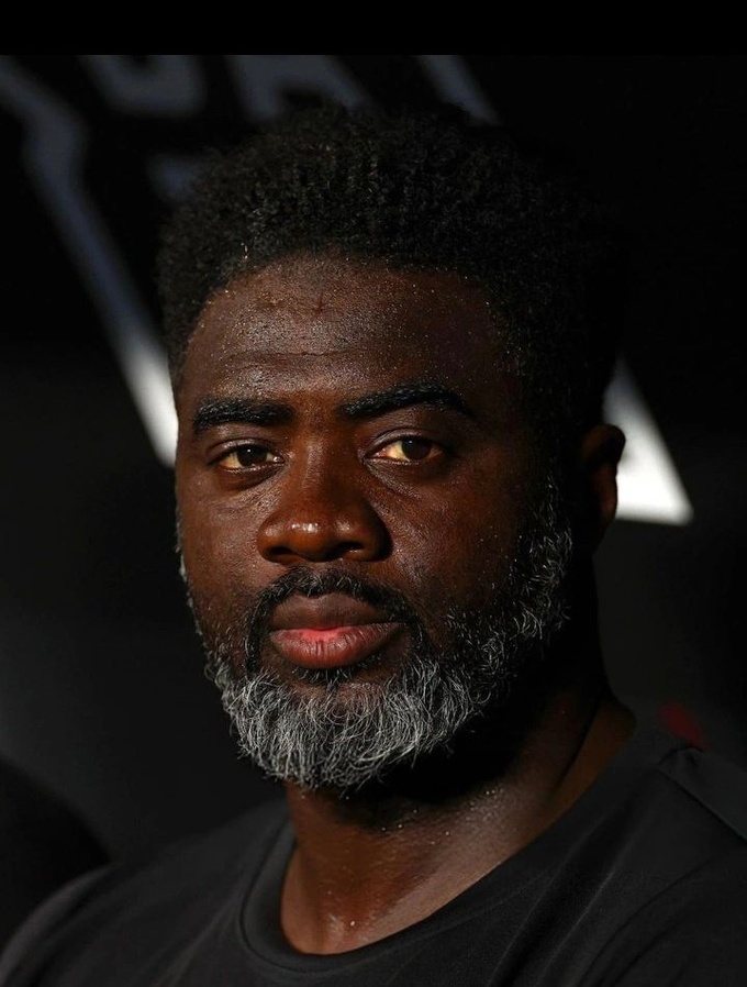 Kolo Habib Touré, nouvel entraineur adjoint de Manchester City Kolo Habib Touré, nouvel entraineur adjoint de Manchester City