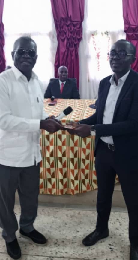 M. Oda Edouard, superviseur du parrainage Grands Ponts M. Oda Edouard, superviseur du parrainage Grands Ponts
