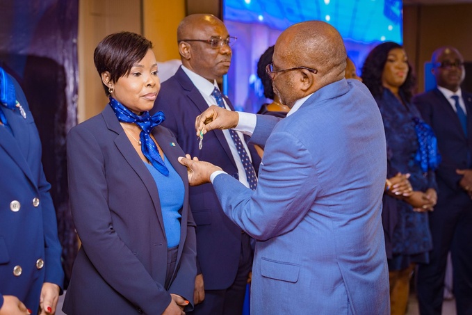 Célébration du mérite et de la reconnaissance/BGFIBank Côte d’Ivoire décerne  des médailles d’Honneur du Travail à  27 agents