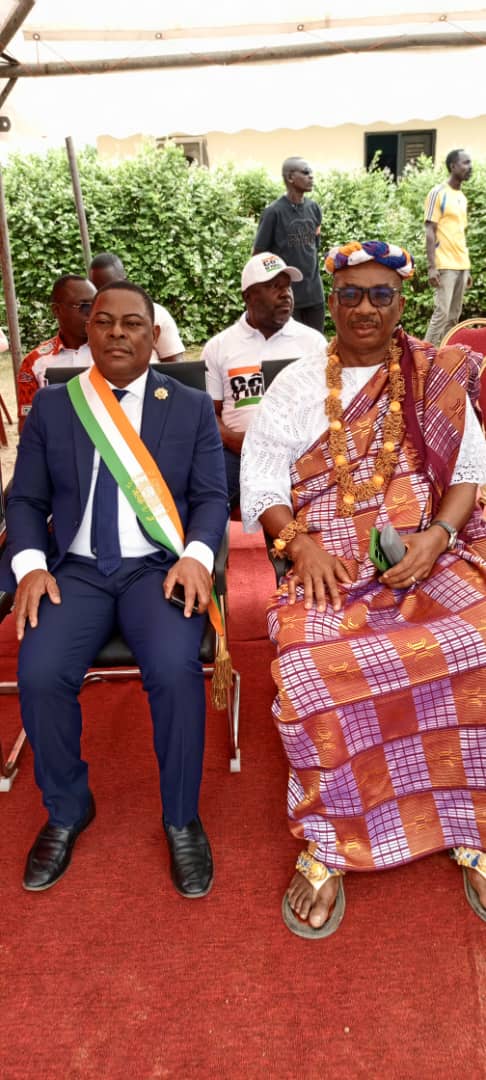 Grand-Lahou/ Célébration des 65 ans/Le sous préfet salue le bilan d'Alassane Ouattara et appelle les populations à des élections apaisées Grand-Lahou/ Célébration des 65 ans/Le sous préfet salue le bilan d'Alassane Ouattara et appelle les populations à des élections apaisées