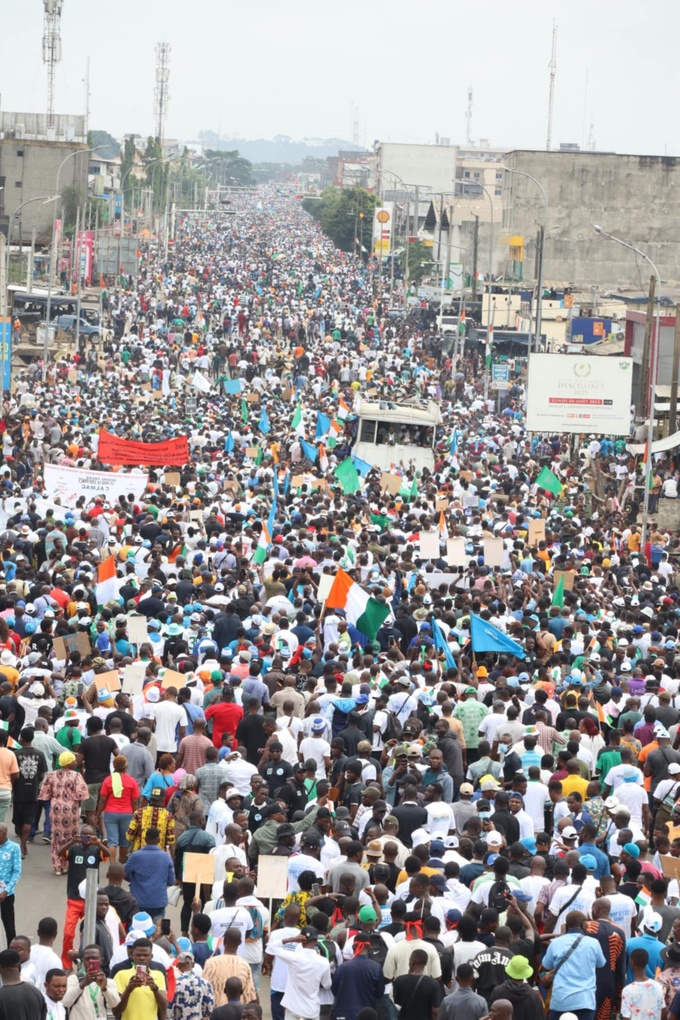Côte d'Ivoire/ La marche de l’opposition : le front commun entre force et fragilités
