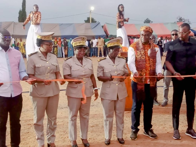 Djaka Festival Bassa 2025 : Une ouverture haute en couleurs pour célébrer la femme et l’unité Djaka Festival Bassa 2025 : Une ouverture haute en couleurs pour célébrer la femme et l’unité