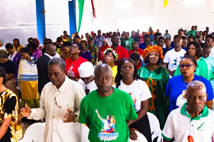 Réligion/ Grand entretien avec le prophète Zoungrana : « Dieu a choisi la Côte d’Ivoire pour établir son second peuple » Réligion/ Grand entretien avec le prophète Zoungrana : « Dieu a choisi la Côte d’Ivoire pour établir son second peuple »