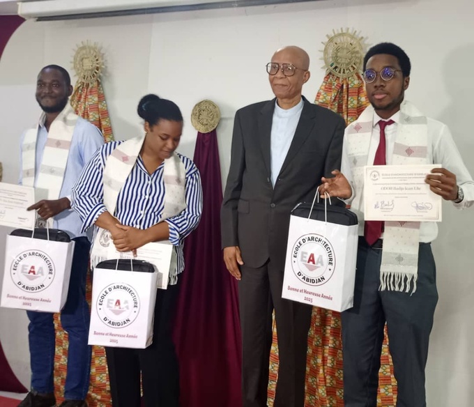 École d'architecture d'Abidjan ( EAA) /Soutenance de Master 2/ 16 candidats réalisent un carton plein