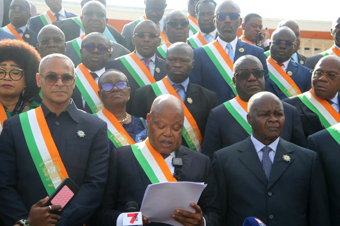 Déclaration solennelle des députés de l’opposition : boycott de la rentrée parlementaire pour dénoncer un « processus électoral verrouillé » Déclaration solennelle des députés de l’opposition : boycott de la rentrée parlementaire pour dénoncer un « processus électoral verrouillé »