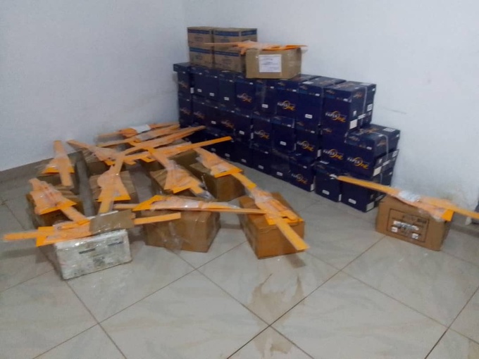 Korhogo/ Une mutuelle vole au secours des enseignants à Napié/ Plusieurs lots de materiels didactiques offerts. Korhogo/ Une mutuelle vole au secours des enseignants à Napié/ Plusieurs lots de materiels didactiques offerts.