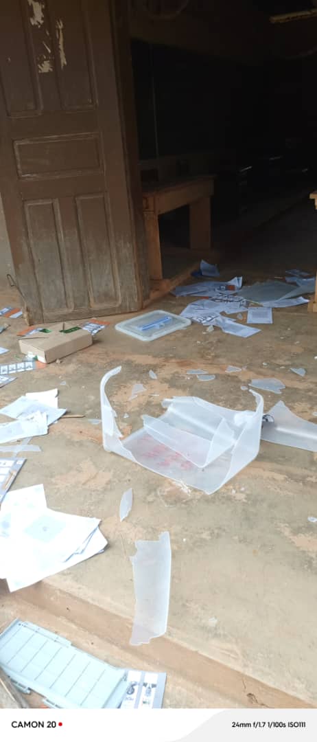 Les urnes ont été saccagées dans certains villages de Bangolo Les urnes ont été saccagées dans certains villages de Bangolo