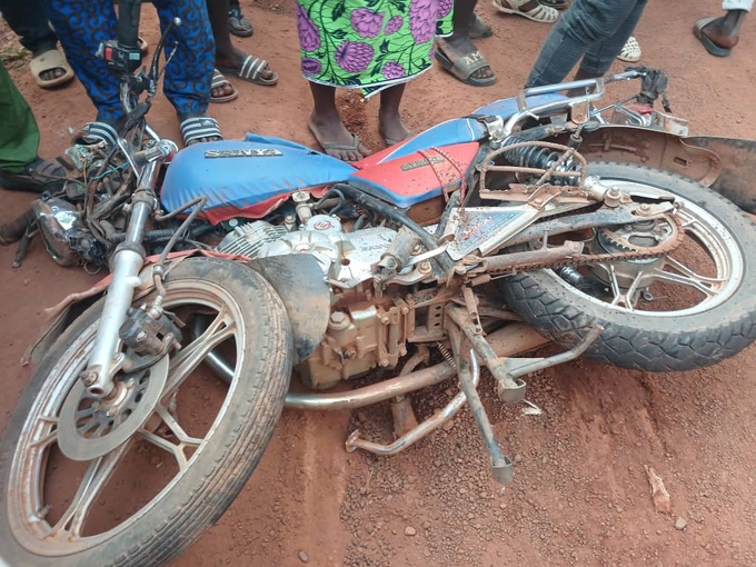 L'état de la moto après le choc L'état de la moto après le choc