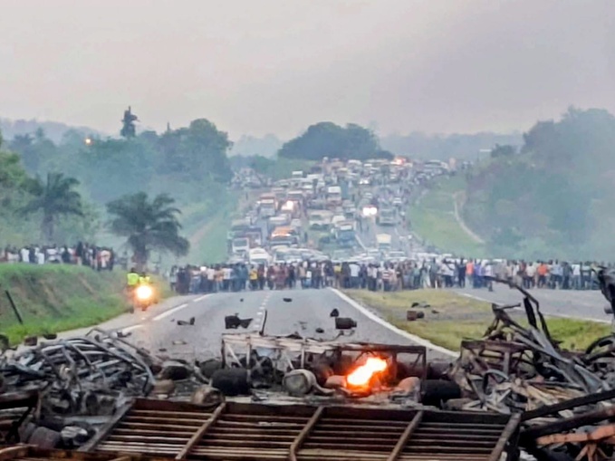 Une vue du sinistre survenu à l'autoroute du Nord