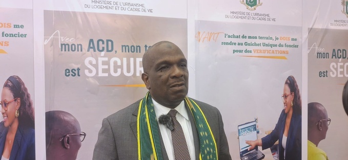 Coulibaly Ousmane, Directeur Guichet Unique du Foncier · SIIMEA 2026, Paris Coulibaly Ousmane, Directeur Guichet Unique du Foncier · SIIMEA 2026, Paris