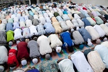 Religion/ La Tabaski célébrée les pieds dans l'eau