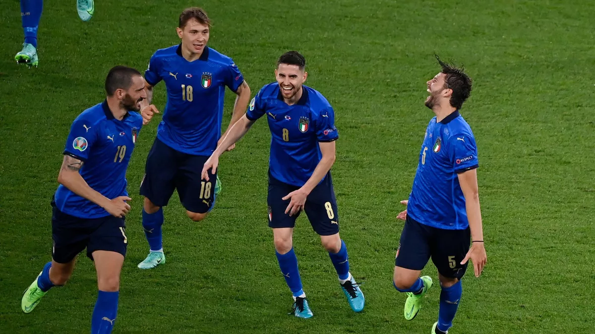 Manuel Locatelli et l'Italie seront au rendez-vous des 8es de finale de l'Euro 2020  Crédit: Getty Images