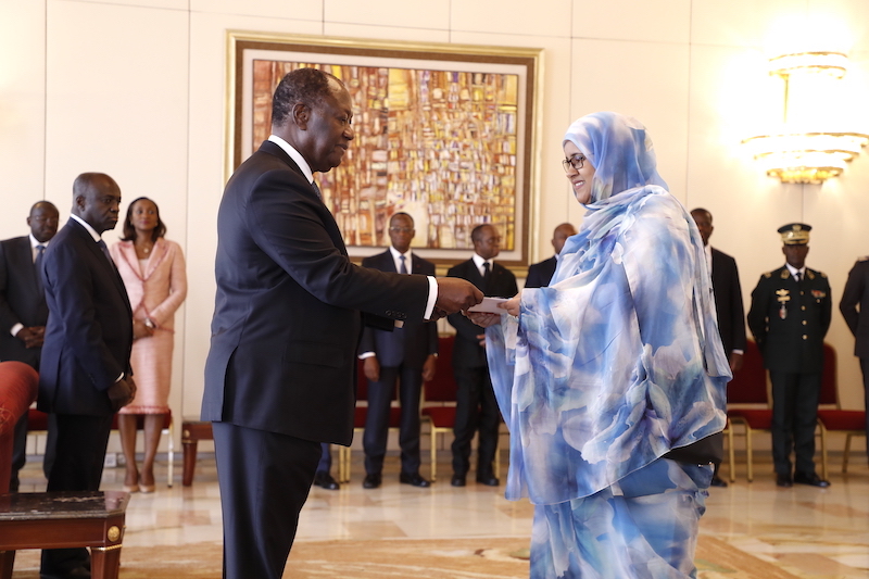 Photos de la cérémonie de présentation des Lettres de créance de l'Ambassadeur de la République islamique de Mauritanie  en Côte d'Ivoire, S.E.Mme VATMA Vall Soueina,  au Président de la République, S.E.M. Alassane OUATTARA, ce vendredi 22 Mars 2019, au Palais de la Présidence de la République. Credit photo Presidence.ci