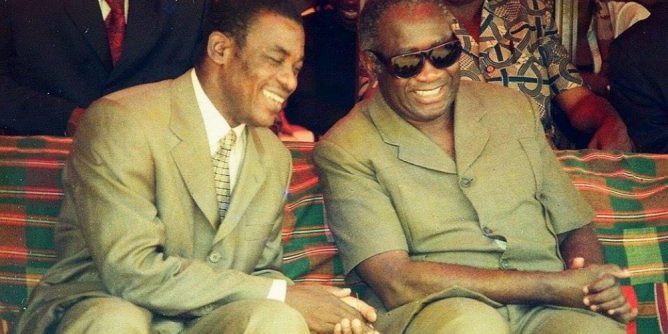 Affi N'guessan et Laurent Gbagbo en 2000 à Bangouanou Affi N'guessan et Laurent Gbagbo en 2000 à Bangouanou