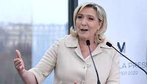 Expulsion de l’ambassadeur de France au Mali/Une pro-Soro réplique à Marine Le Pen : ‘’Tu ne seras jamais élue’’