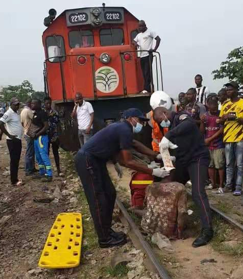 Ph:DR un train percute un homme