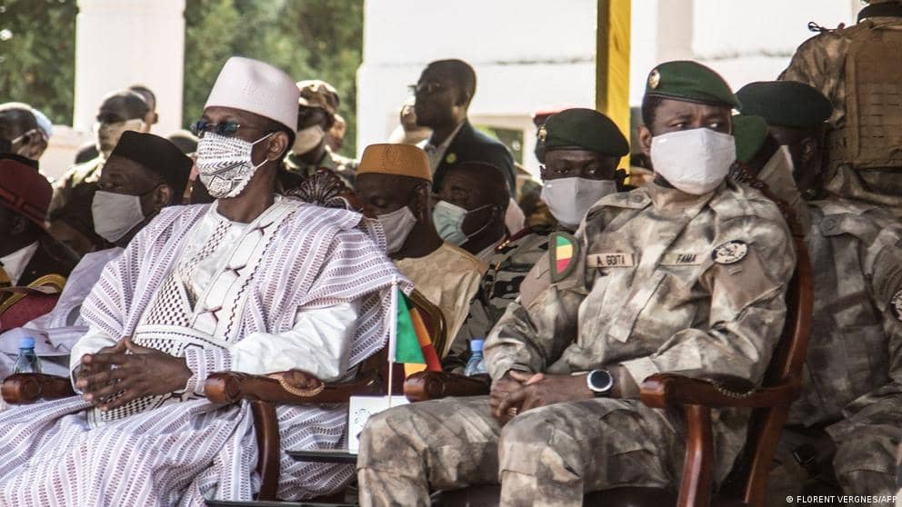 Conflit Mali- Forces Barkhanes/ Le gouverneur du district de Gao donne un sévère avertissement au commandant français.