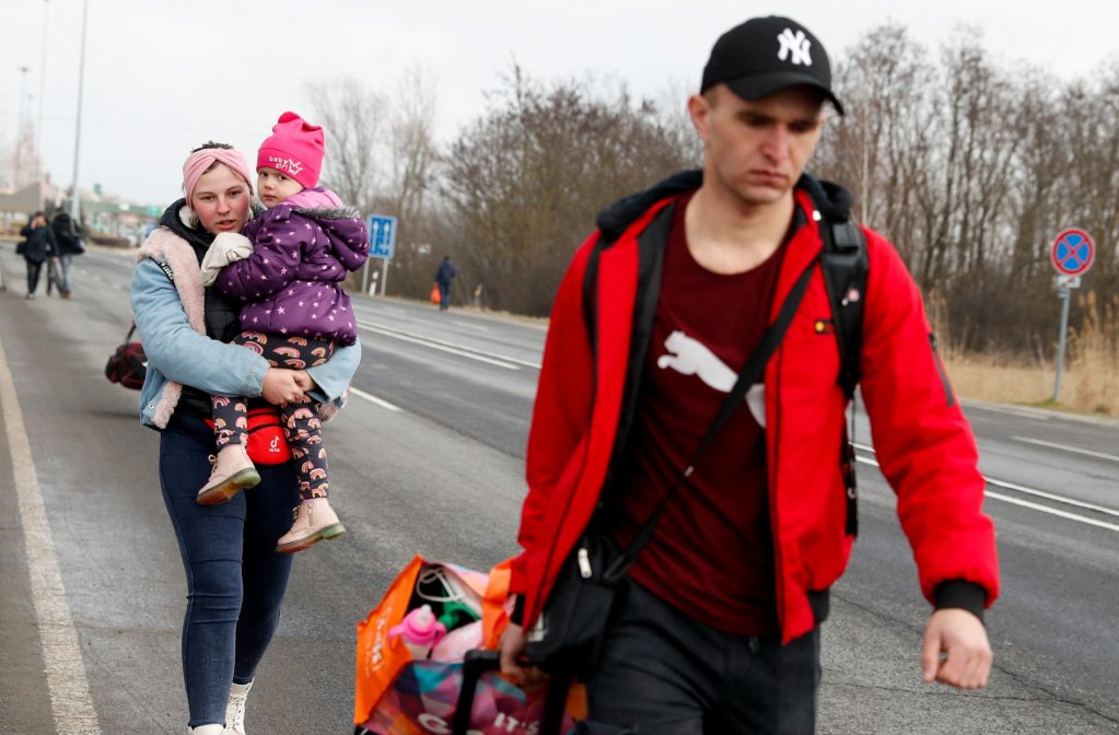 Conflit en Ukraine : Des centaines de milliers de réfugiés Ukrainiens retournent au pays