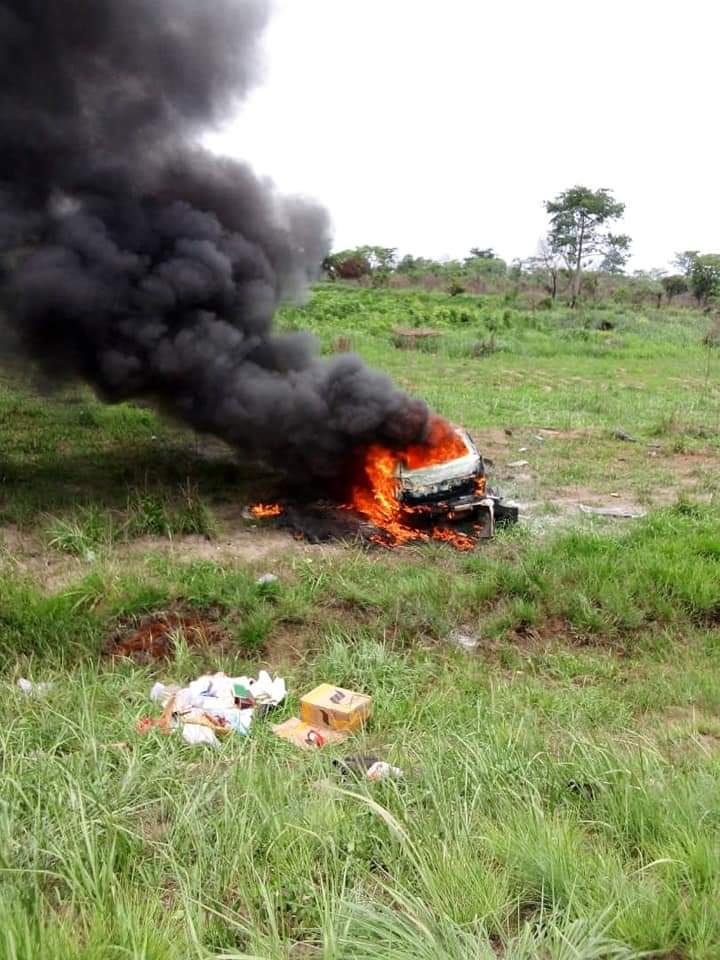 Drame/Un député manque de brûler vif dans un terrible accident de la circulation Drame/Un député manque de brûler vif dans un terrible accident de la circulation