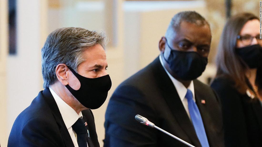 Guerre en Ukraine : Deux ministres Américains débarquent à Kiev, pour accélérer le soutien militaire des USA Guerre en Ukraine : Deux ministres Américains débarquent à Kiev, pour accélérer le soutien militaire des USA