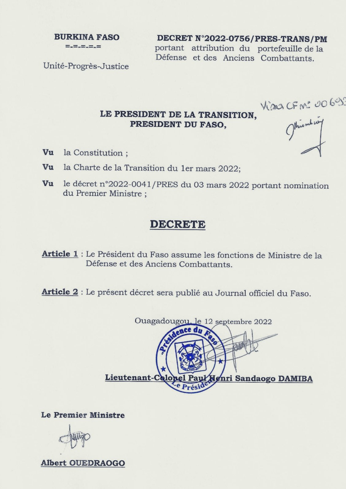 Burkina Faso : Damiba éjecte son ministre de la défense et prend sa place au gouvernement Burkina Faso : Damiba éjecte son ministre de la défense et prend sa place au gouvernement