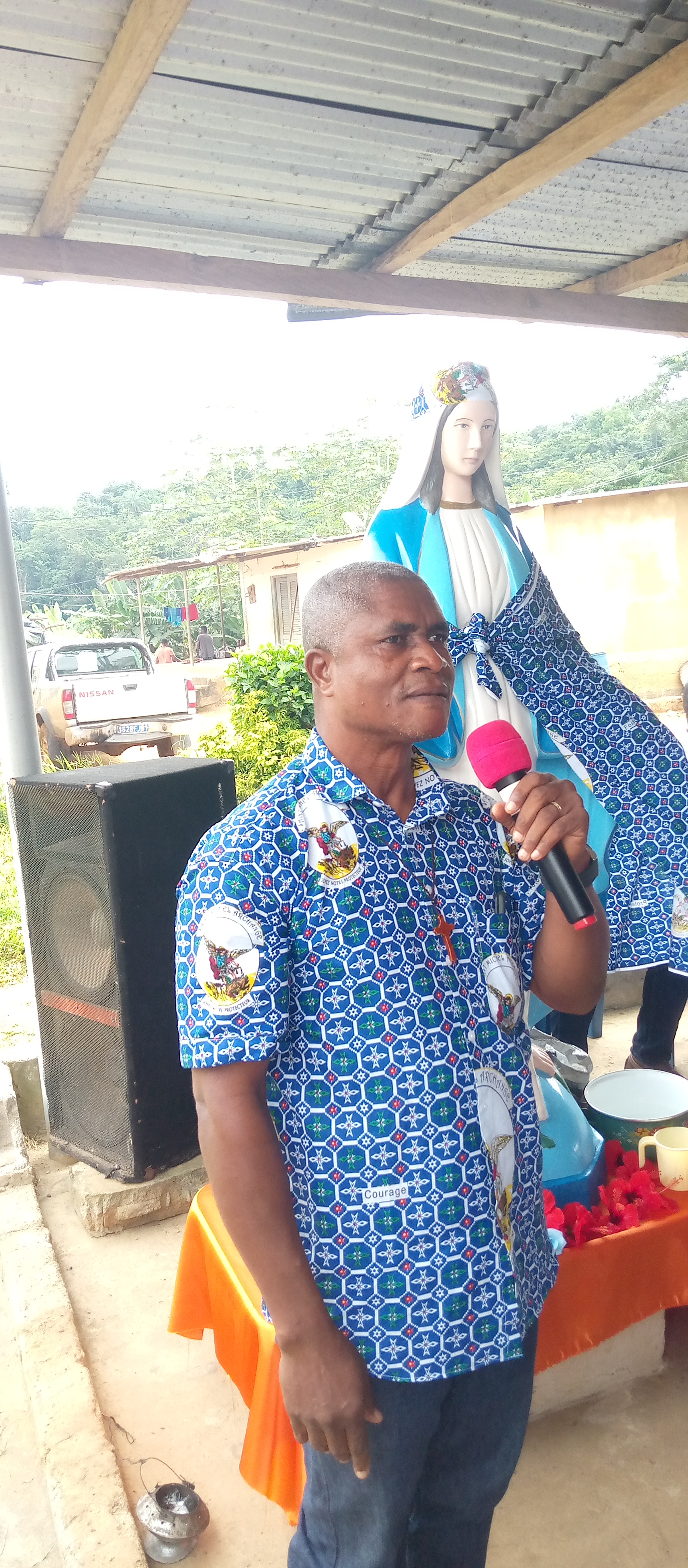 Le modérateur Dago Marcel Gnakpa, fondateur de la communauté "La Vierge Marie d'Agbaille"
