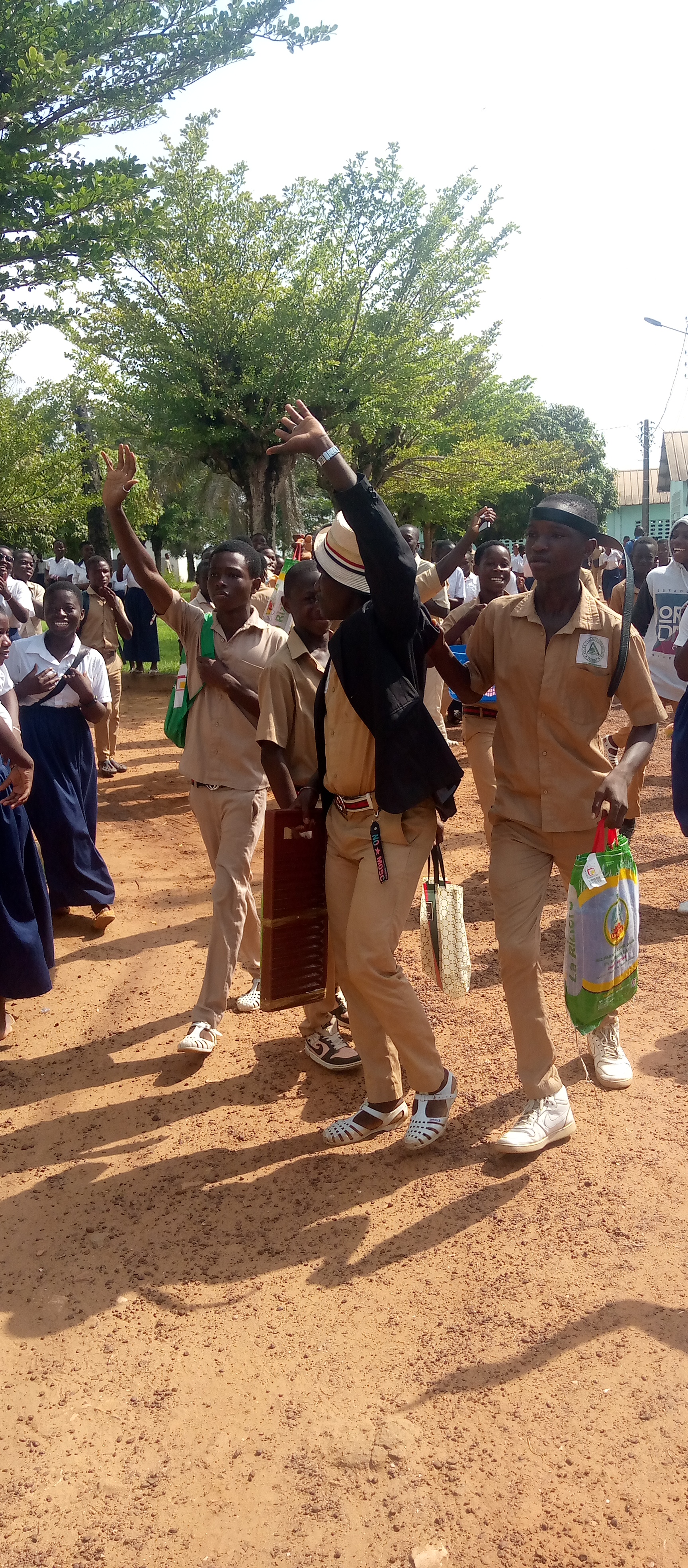 Les élèves déterminés à contrarier le gouvernement par tous les moyens Les élèves déterminés à contrarier le gouvernement par tous les moyens