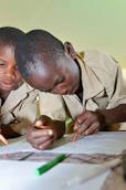 Le gamin Koffi Salomon ne retrouvera plus jamais le chemin de l'école ( ph. d'archives) Le gamin Koffi Salomon ne retrouvera plus jamais le chemin de l'école ( ph. d'archives)